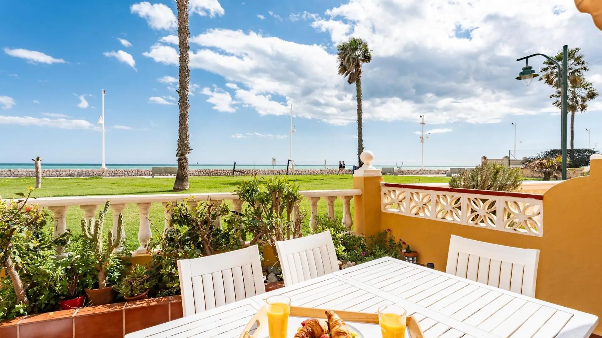 Guadalmar Sun & Beach Malaga Holiday home